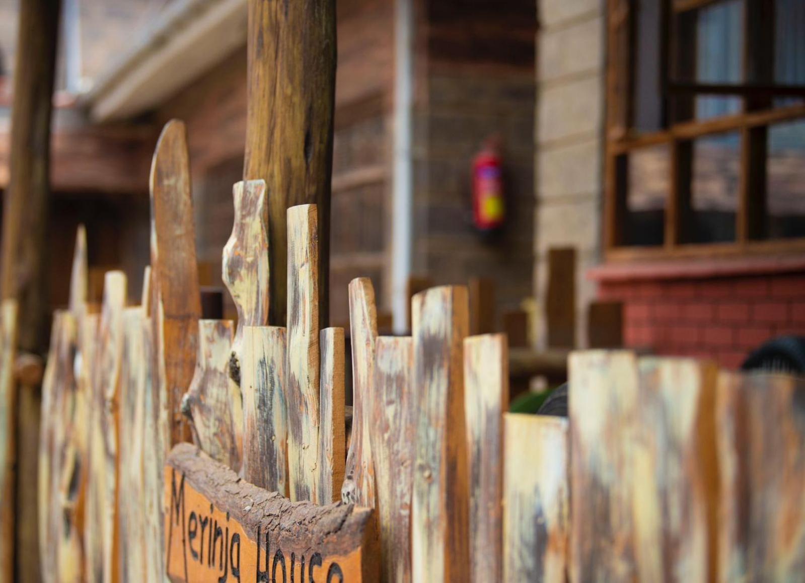 Merinja Guest House ナイバシャ エクステリア 写真
