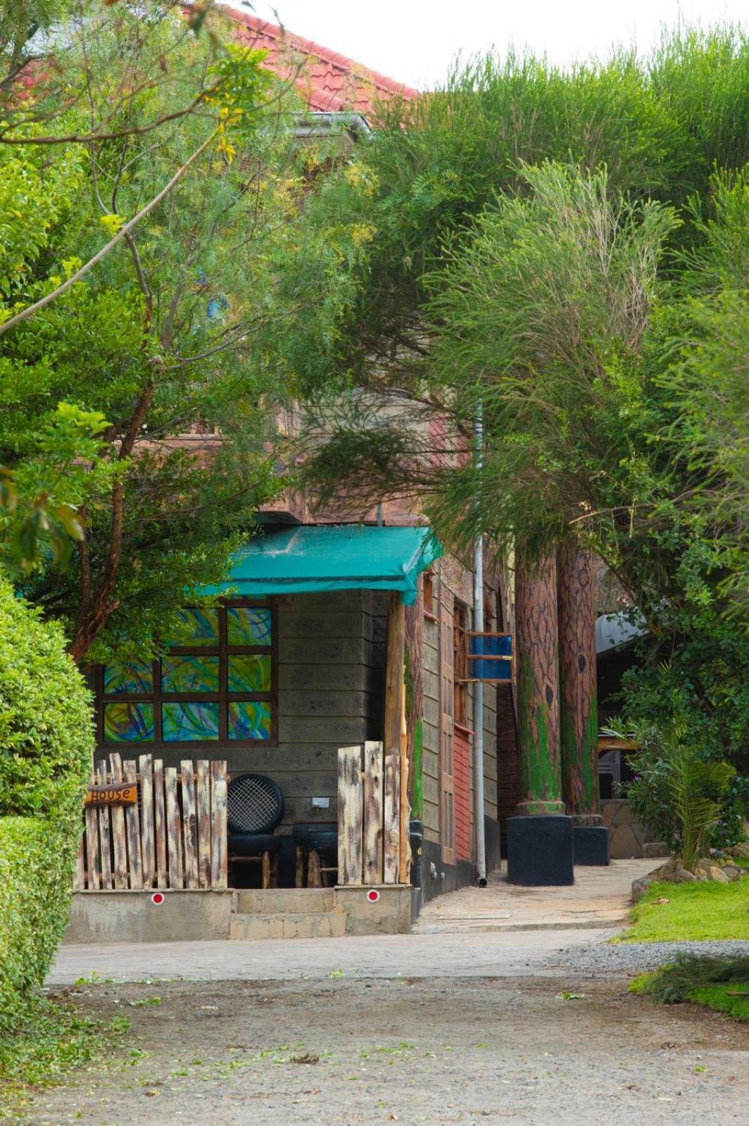 Merinja Guest House ナイバシャ エクステリア 写真