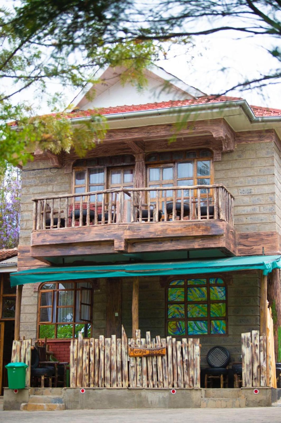 Merinja Guest House ナイバシャ エクステリア 写真